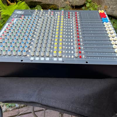 Allen & Heath GL 2 Mid 90s - Black image 10