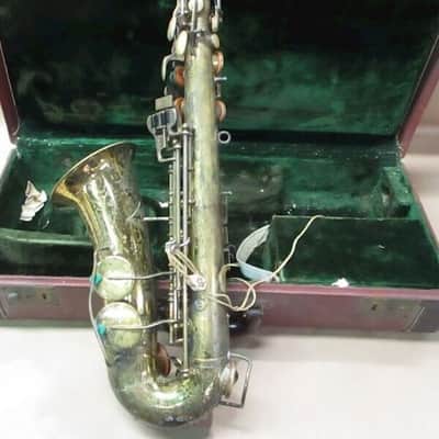 Buescher Alto Saxophone USA w/ case/neck/MP/strap, acceptable condition image 6