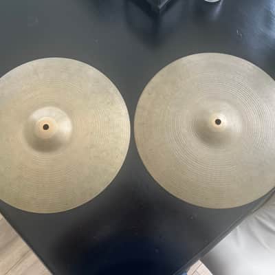 Avedis Zildjian 14" Vintage 70's Hi-Hat Cymbals Top 890G Bottom 1000G - Nice! image 1