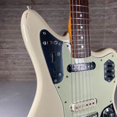 Fender '62 Reissue Jaguar Made in Japan 1993 - Vintage White image 3
