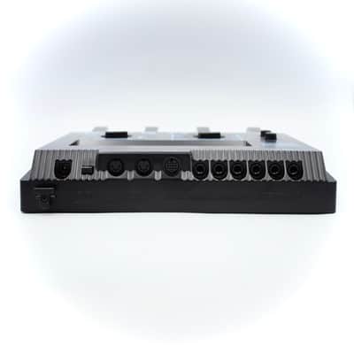 Roland GR-30 Guitar Synthesizer Guitar Effect Pedal With GK Cable AK42223 image 7