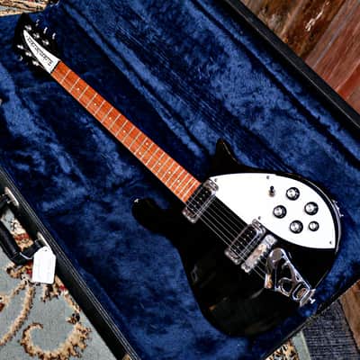 1989 Rickenbacker 610 - Jetglo image 25