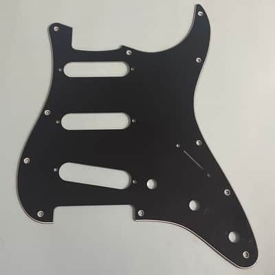 Fender Black 3 Ply 11 Hole B/W/B Pickguard! P231 image 1