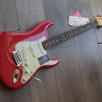 FENDER "NEW MODEL American Professional Classic Stratocaster Faded Dakota Red" GIGBAG, PAPERS, 3, 48 KG image 1