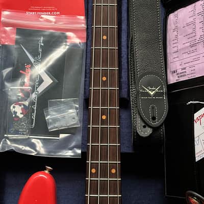 Immagine 2024 Fender Custom Shop 1963 Jazz Bass Journeyman Relic Fiesta Red Mint - 3