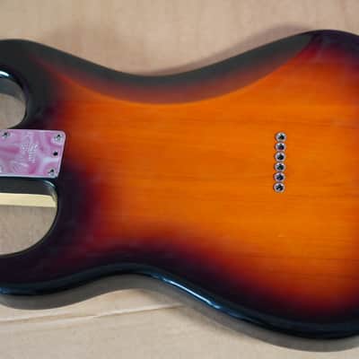 Fender USA Standard Stratocaster Hardtail (2001) + Hard Case image 14