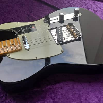 Fender American Professional II Telecaster * mint condition * S2 switch * comes with original Fender Case / accessories * image 5
