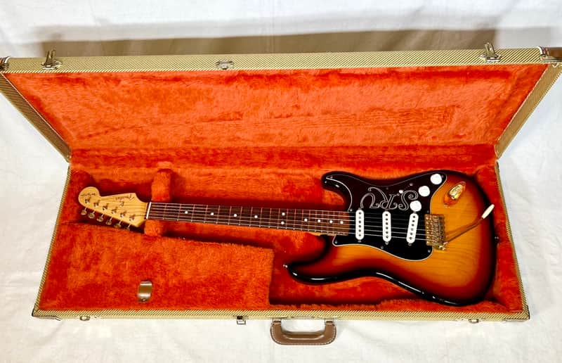 RARE 1ST YEAR 1992 USA FENDER  STEVIE RAY VAUGHAN SRV STRATOCASTER GUITAR & OHSC L@@K