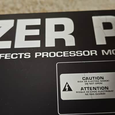 Behringer Virtualizer Pro DSP2024P 24-Bit Multi-Engine Effects Processor 2000s - Black / Silver - Excellent état ! image 2