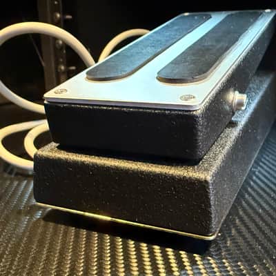 Shin-Ei Vibe Bro, Chorus/Vibrato 2010s Replica of the 60's Vintage Uni-Vibe Pedal with Shin-Ei Speed Control Pedal image 17