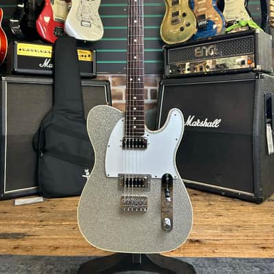 FENDER SPARKLE TELECASTER electric guitars for sale in Canada