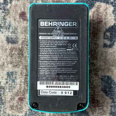 Behringer CS400 Compressor Sustainer Guitar Effect Pedal! image 6
