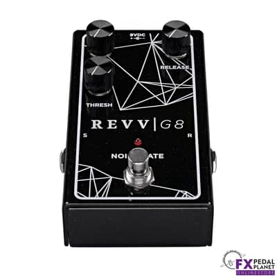 REVV G8 2025 - Black and White image 3