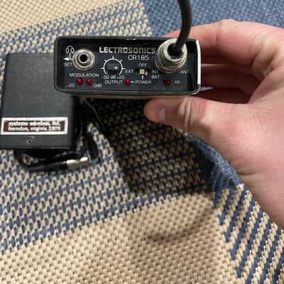 Lectrosonics CR185 Receiver + M185 Beltpack – Matching VHF Wireless System image 2