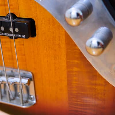 Squier Vintage Modified Fretless Jazz Bass 2016 - Sunburnst image 5