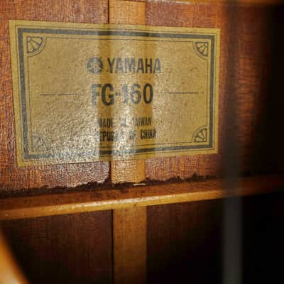 Vintage Yamaha FG-160 Acoustic Guitar image 12