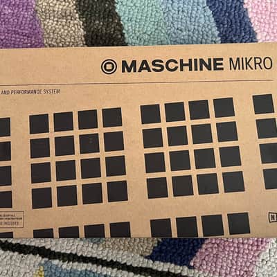 Native Instruments Maschine Mikro MKIII 2017 - Black image 6