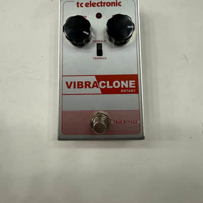 TC Electronic Vibraclone Tremolo Rotary Vibra Clone Guitar Effect Pedal + Box image 2