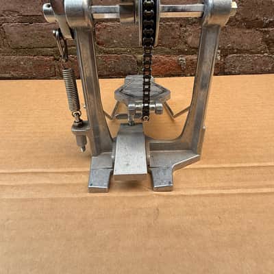 Pearl P-100 Single Bass Drum Kick Pedal - Chain Drive - Used, Good Condition image 9