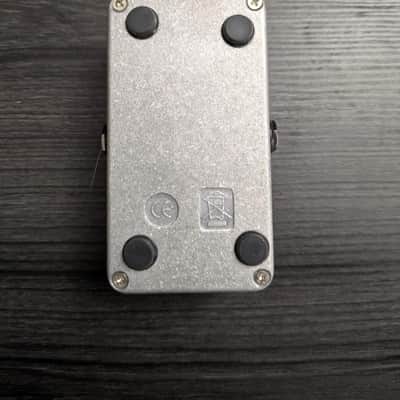 Electro-Harmonix Satisfaction Fuzz image 6