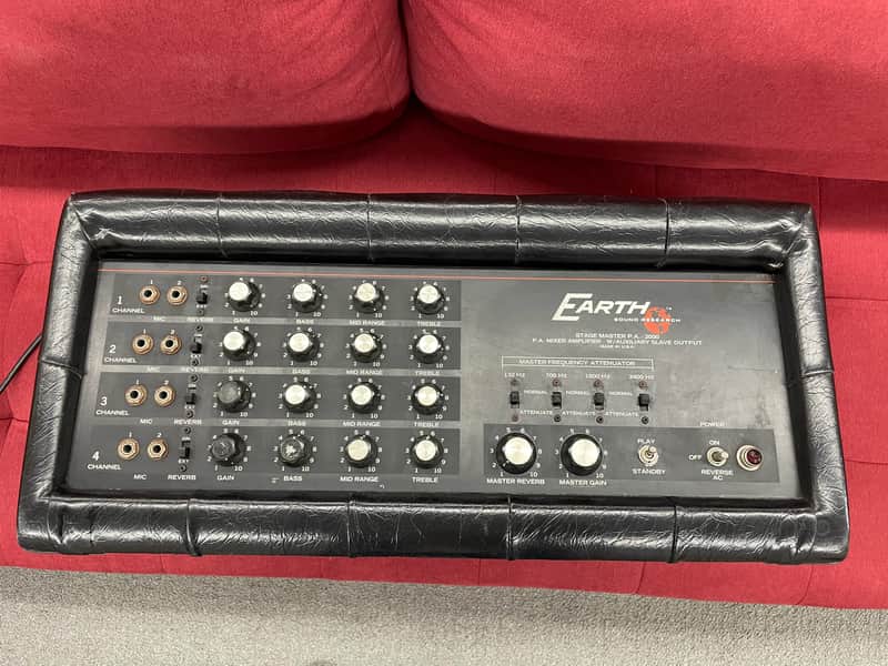 Earth Sound Research Stage Master P.A. 2000 4-Channel 70's - Black Tuck & Roll image 1