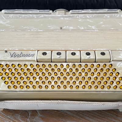 Titano Virtuoso Accordion image 2