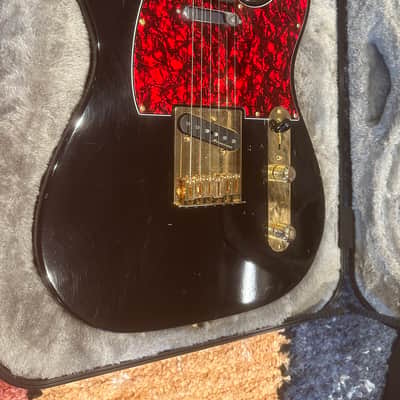 Fender Telecaster American Professional – Black Refinish – Gold Hardware – Hardshell Case image 3
