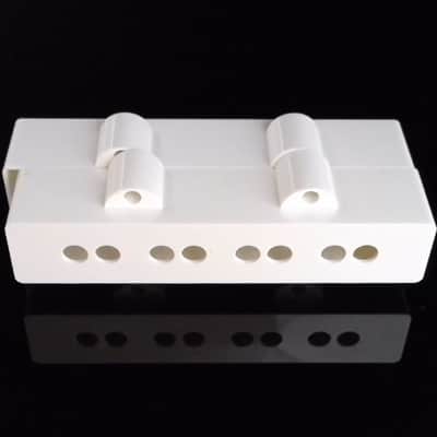 True Custom Shop® White Neck & Bridge Pickup Cover Set for Fender Jazz Bass image 2