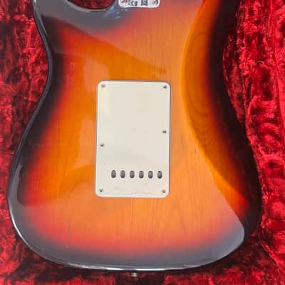 Fender American Original '60s Stratocaster with Rosewood Fretboard 2018 - 2022 - 3-Color Sunburst image 3