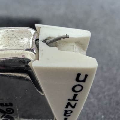 Stanton 881S MM Phono Cartridge with D81S retipped stylus and original box image 7
