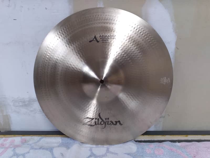 Zildjian 18" A Series Armand Medium Thin Crash Cymbal 2007 - 2013 - Traditional image 1