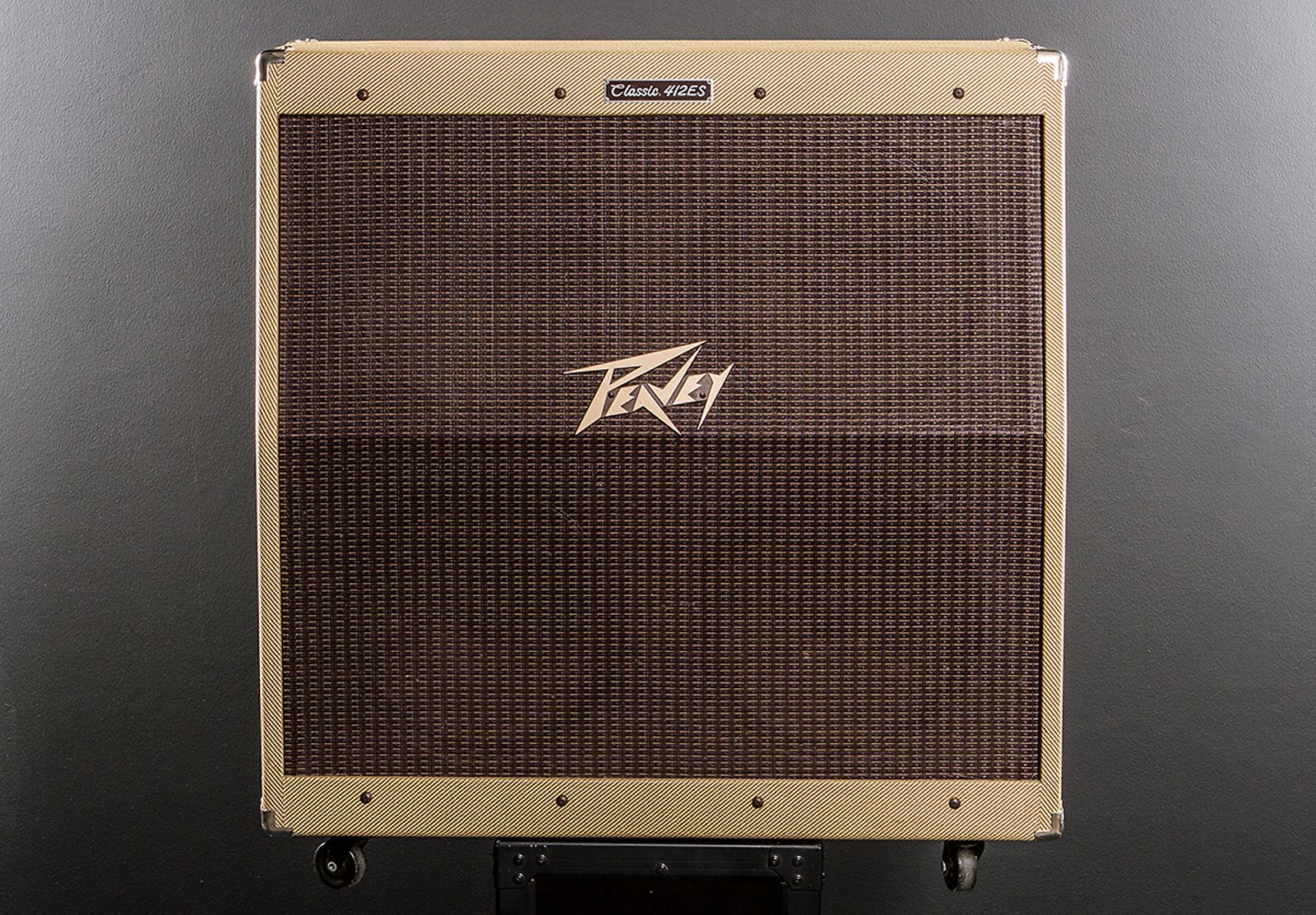 Peavey Classic 412ES Slant 300-Watt 4x12 Guitar Speaker Cabinet