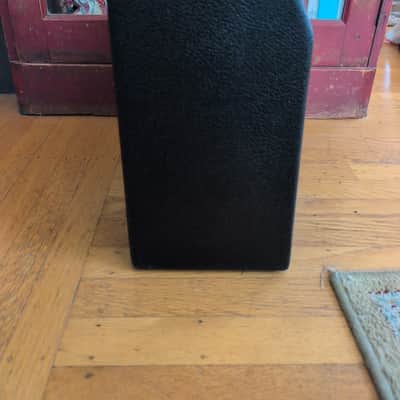 Fender Champ 6-Watt 1x8" Guitar Combo 1970 - 1981 - Silverface image 2