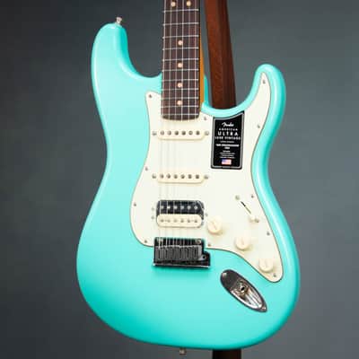 Fender American Ultra Luxe Vintage '60s Stratocaster HSS Electric Guitar - Sea Foam Green - US25035326 image 4