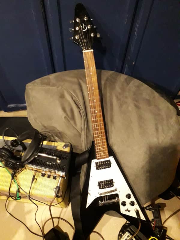 Condor Flying V Black image 1