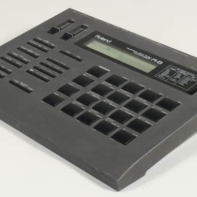 Roland R-8 Human Rhythm Composer + power adaptor + manual + 3 ROM cards (Dry, Mallet, Sound Effects) image 2