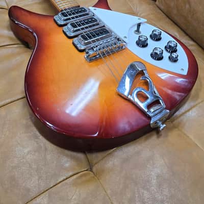 Rickenbacker 320 Fireglo 1983 - Fireglo image 3