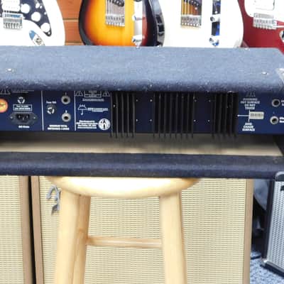 SWR Workingman's 4004 400 Watt Bass Head image 3