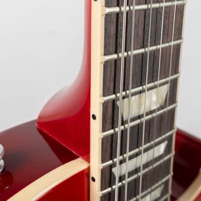 Gibson Les Paul Classic, Translucent Cherry | Demo image 16