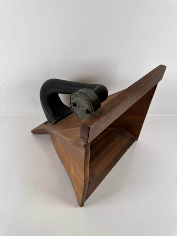 Atwater Kent Radio Horn Wood Vintage Tombstone image 1