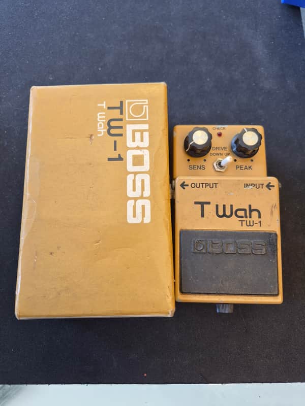Boss TW-1