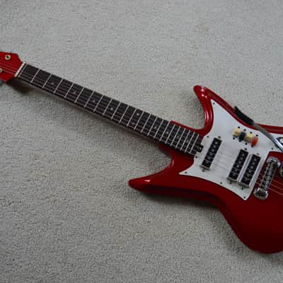 Teisco ET 312 Sharkfin c. 1965 - Red image 1