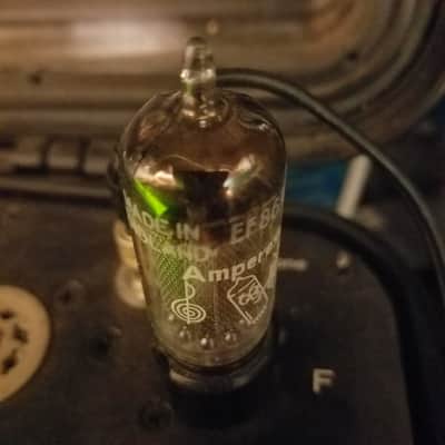 Mullard Bugle Boy Treble Clef EF86 tNOS AT1000 TESTED Vacuum Tube Blackburn long mesh plate square getter 8YX 9r1 6267 pentode 1954-1960 image 3