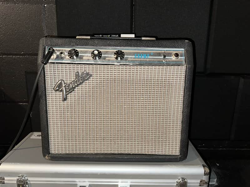 Fender Champ 6-Watt 1x8" Guitar Combo 1970 - 1981 - Silverface image 1