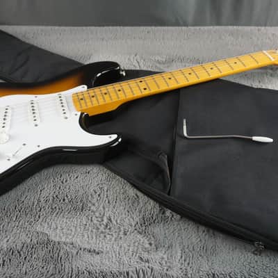 Fender Japan ST57-70TX 2004 Stratocaster 2-Tone Sunburst w/ Texas Special Pickups image 22