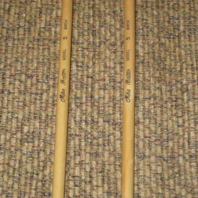 one pair new old stock A+ Mike Balter MB5B (5B) Medium Hard Keyboard Mallets - 1" diameter Oval Dark Green Rubber HEADS and Natural Birch HANDLES (for Marimba, Xylophone) mid to late 1990s (+ packaging) Unwound Series image 7