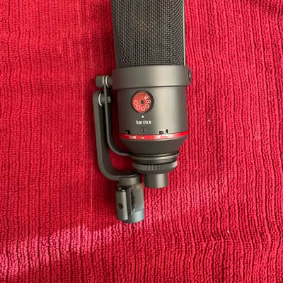 Neumann TLM 170R mt Large Diaphragm Multipattern Condenser Microphone 1993 - Present - Matte Black image 4