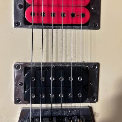 B.C. Rich Warlock 1985 - Cream White image 5
