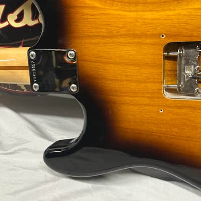 Fender 60th Anniversary American Vintage 1954 Stratocaster Strat Electric Guitar 2014 with Hard Case - 2-Color Sunburst image 14
