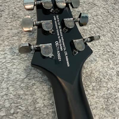 PRS SE Mark Holcomb 2017 - 2022 - Holcomb Burst image 9